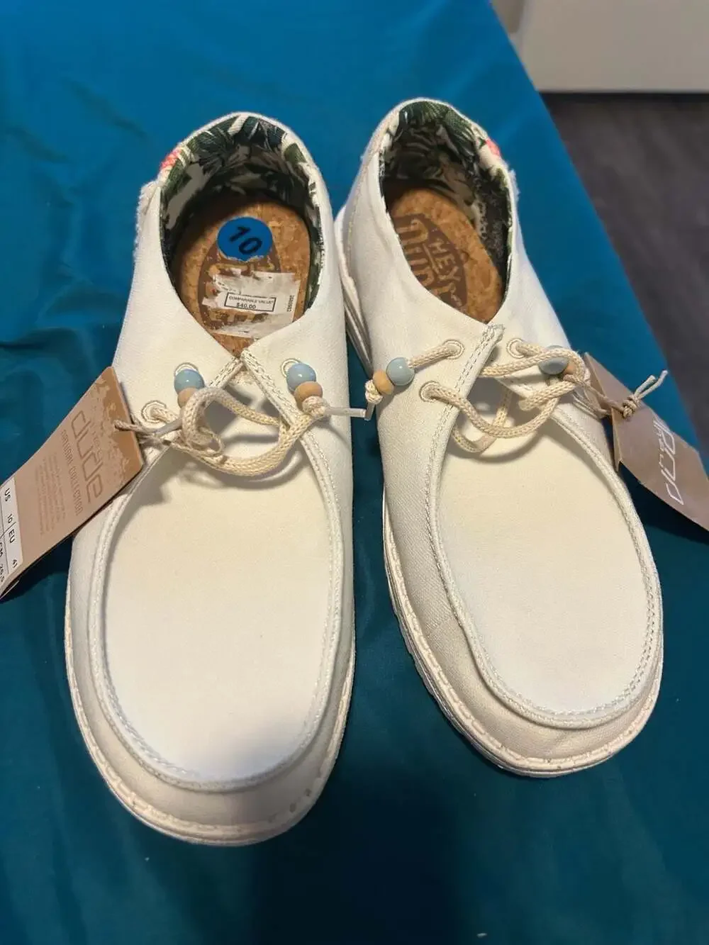HEYDUDE Women's Wendy Natural Salt White Slip-On Casual Shoes - Picture 7 of 8